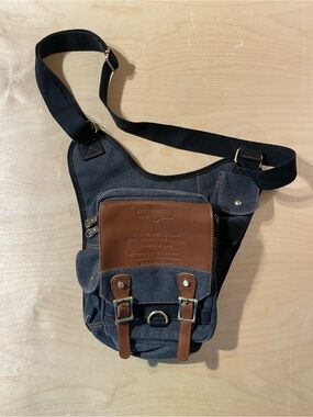 KAUKKO Canvas Crossbody Sling Bag with Leather Trim - Navy & Brown (SZ)
